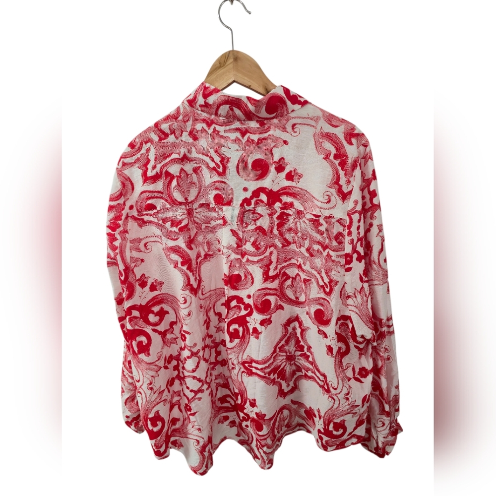 NWT GiGiO USA Vibrant Print Red Oversized Button Front Shirt Size Large - Picture 6 of 16